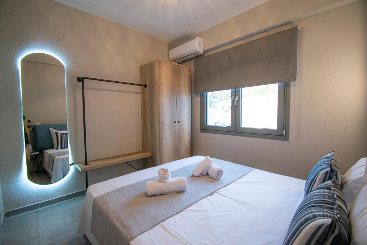 Heraclea Luxury Suites Nea Irakleia Exterior photo