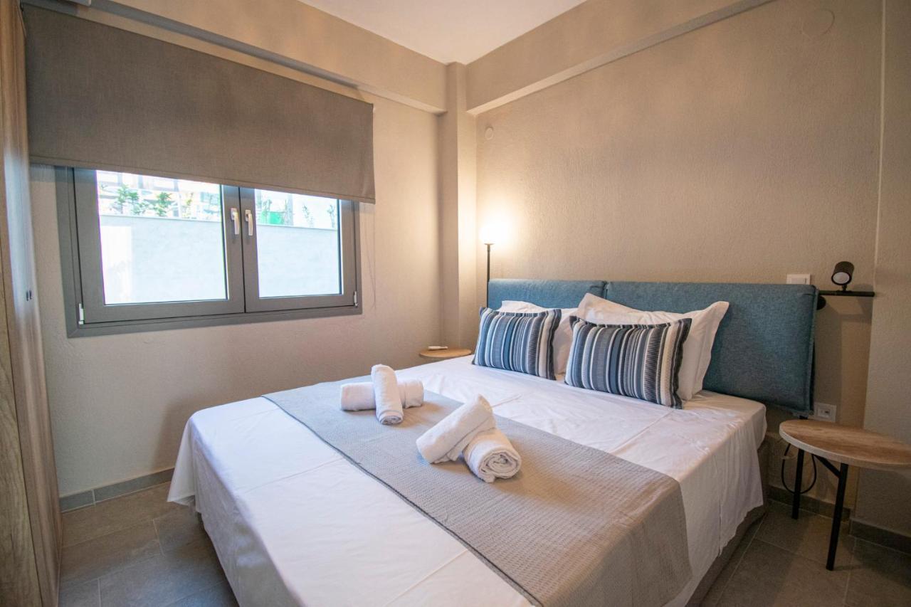 Heraclea Luxury Suites Nea Irakleia Exterior photo